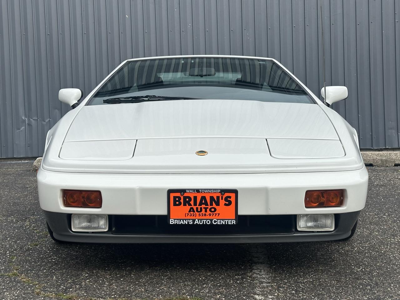lotus esprit 1989 SCCFC20A9KHF62667 image lotus esprit 1989 SCCFC20A9KHF62667 image