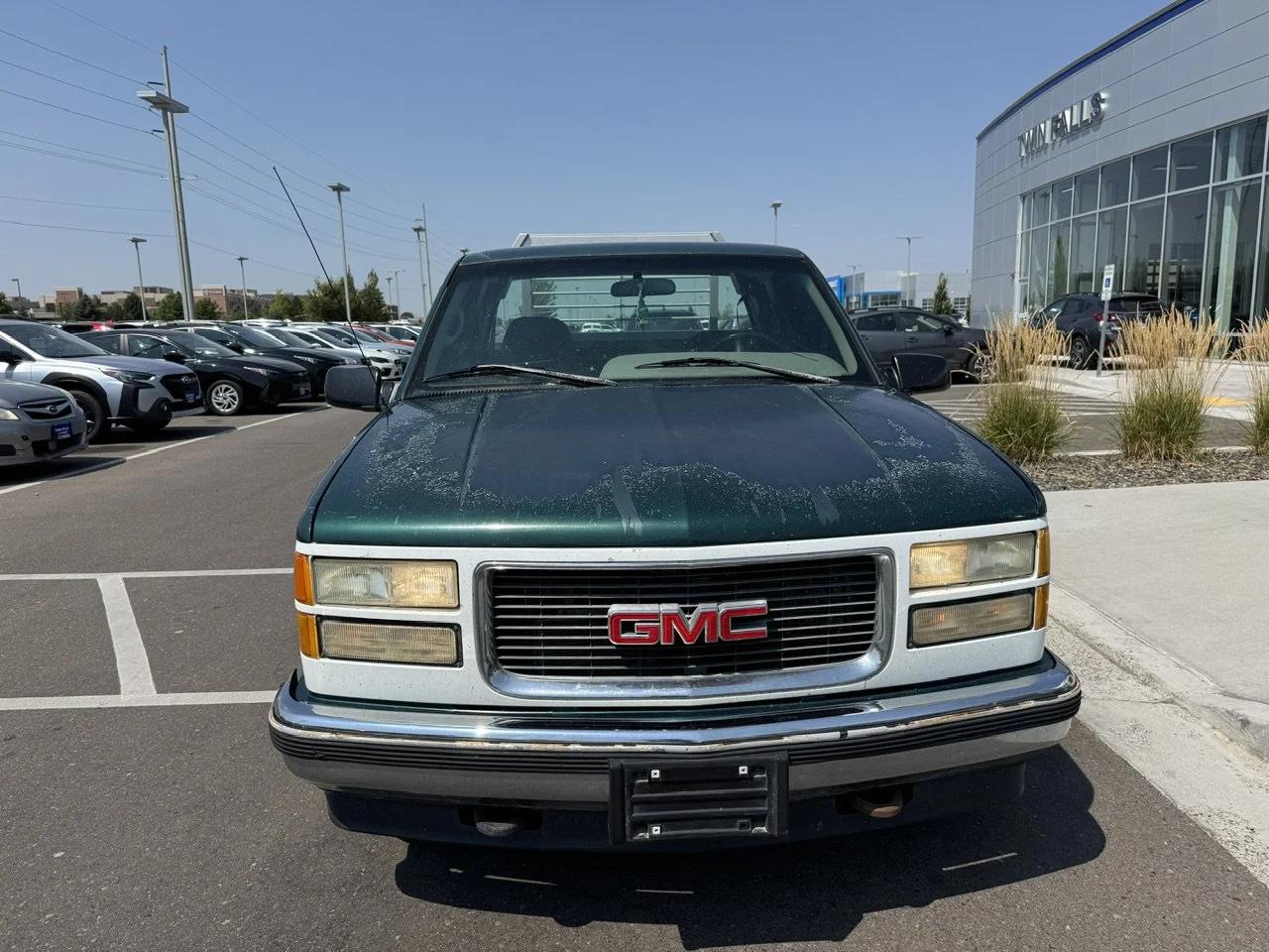 gmc sierra 1995 2GTFC29K7S1589170 image gmc sierra 1995 2GTFC29K7S1589170 image