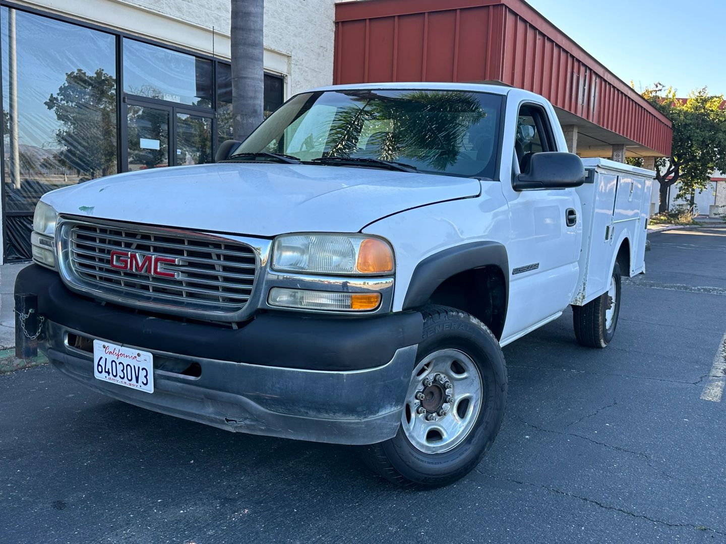 gmc sierra 2002 1GDHC24U72E122410 image gmc sierra 2002 1GDHC24U72E122410 image