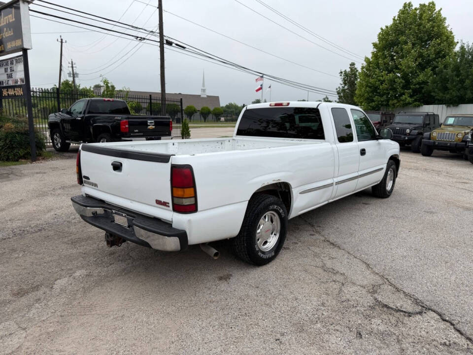 gmc sierra 2002 1GTEC19T32E304476 image gmc sierra 2002 1GTEC19T32E304476 image