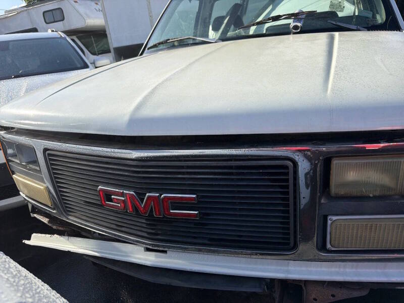 gmc sierra 1993 1GTDC14K4PZ518449 image gmc sierra 1993 1GTDC14K4PZ518449 image
