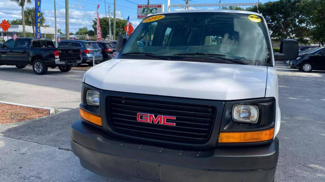 GMC SAVANA 2017 1GTW7AFF1H1326497 image