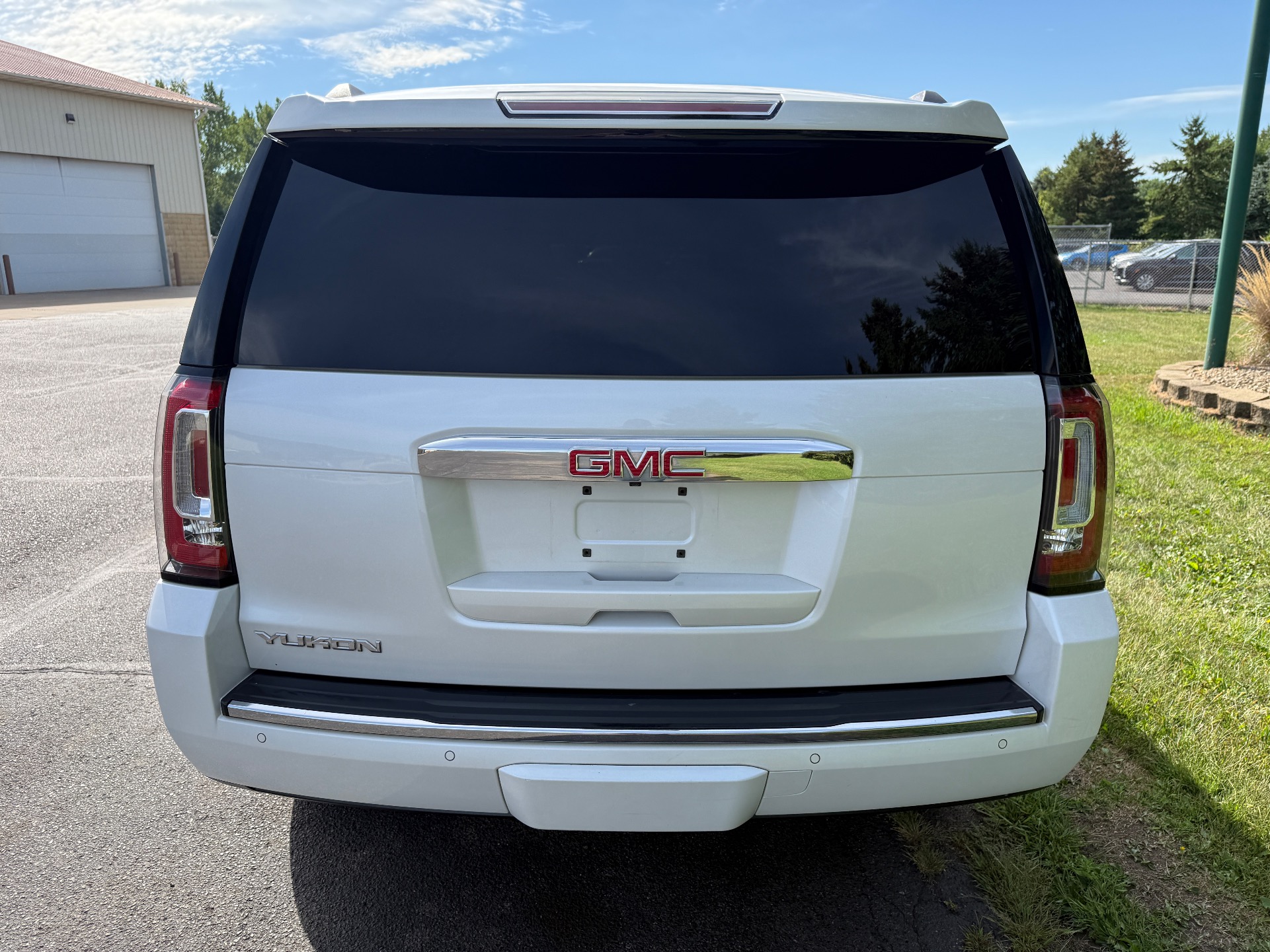 gmc yukon 2016 1GKS2CKJXGR356072 image gmc yukon 2016 1GKS2CKJXGR356072 image