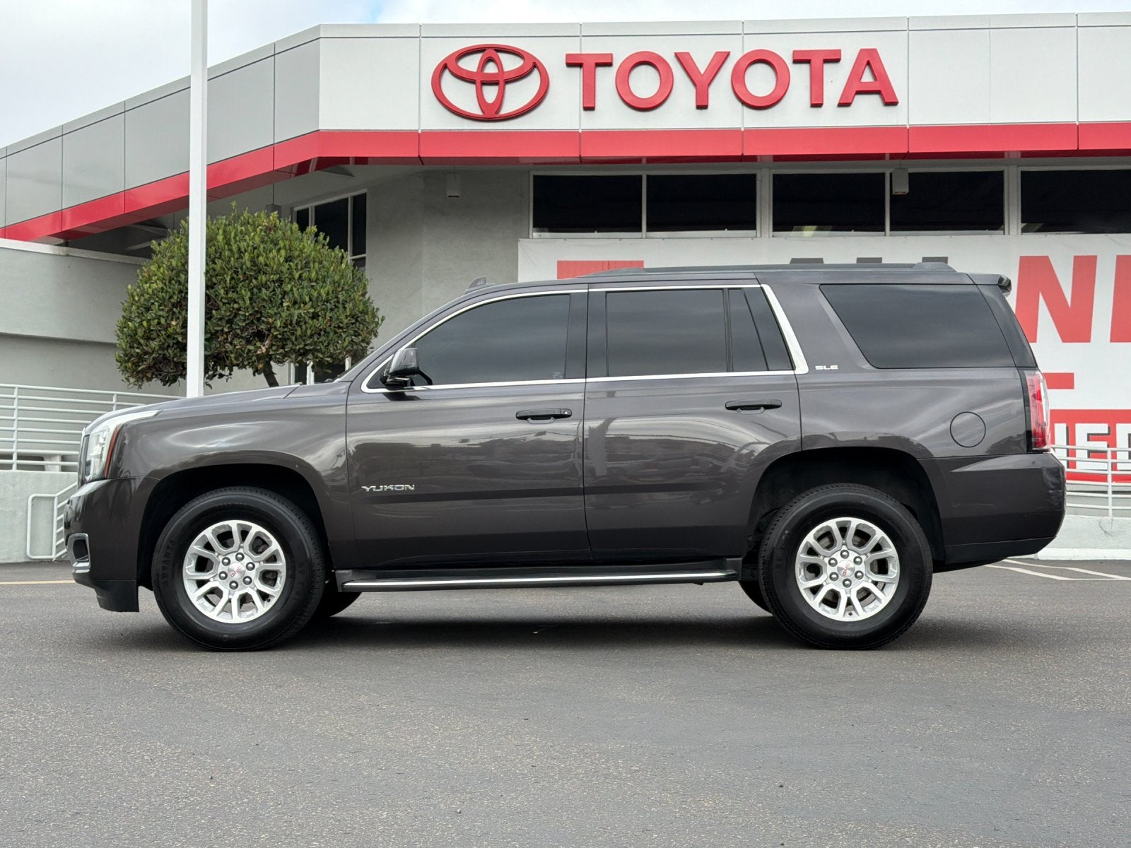 gmc yukon 2016 1GKS1AKC3GR256047 image gmc yukon 2016 1GKS1AKC3GR256047 image