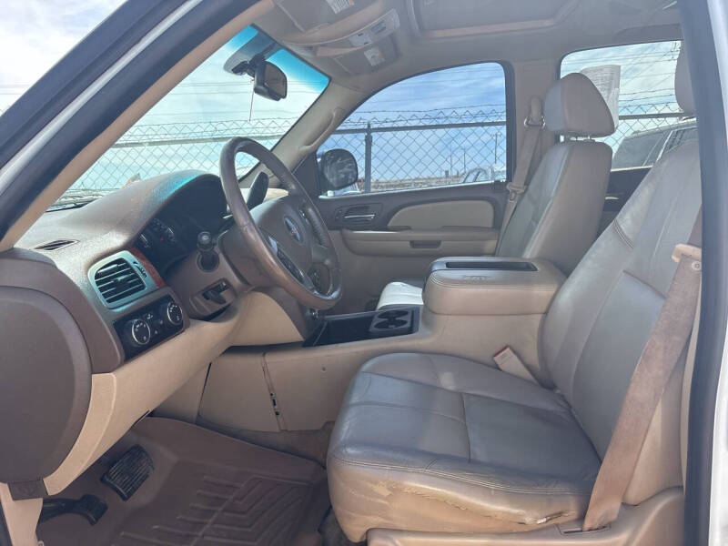 gmc yukon 2008 1GKFK13078J223037 image gmc yukon 2008 1GKFK13078J223037 image