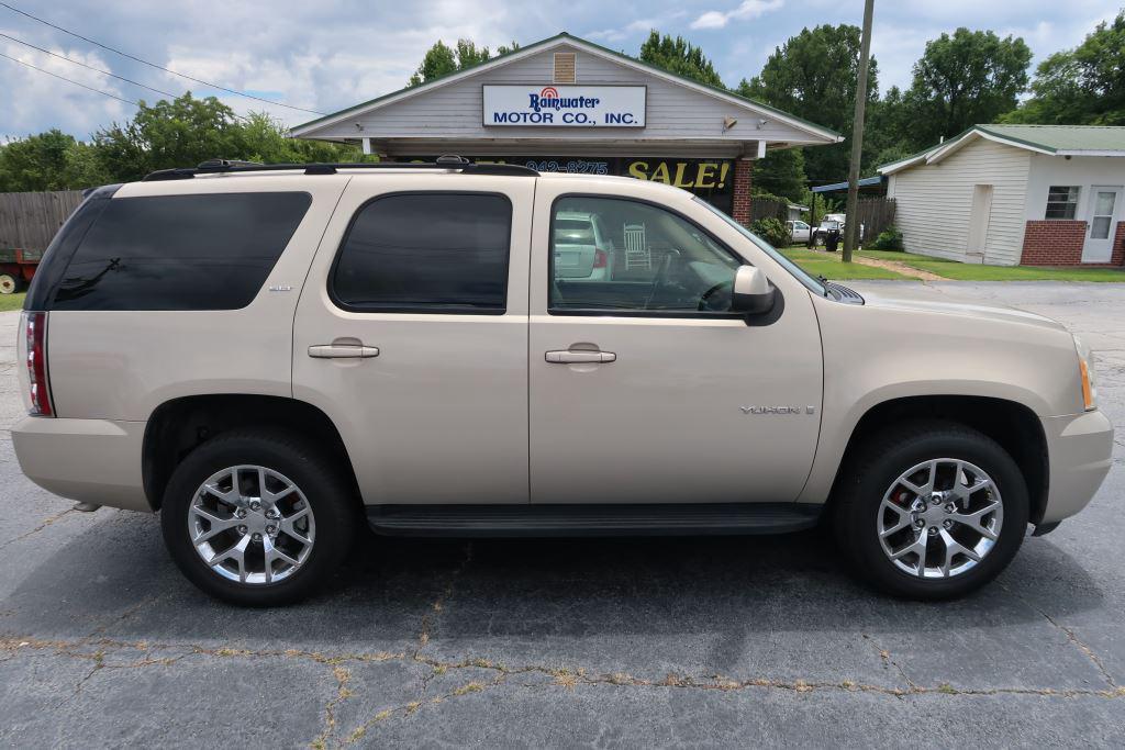 gmc yukon 2007 1GKFC13J37J131279 image gmc yukon 2007 1GKFC13J37J131279 image