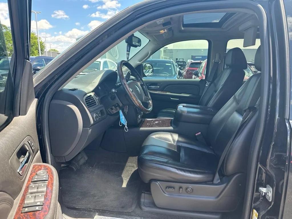 gmc yukon 2007 1GKFK63847J244610 image gmc yukon 2007 1GKFK63847J244610 image