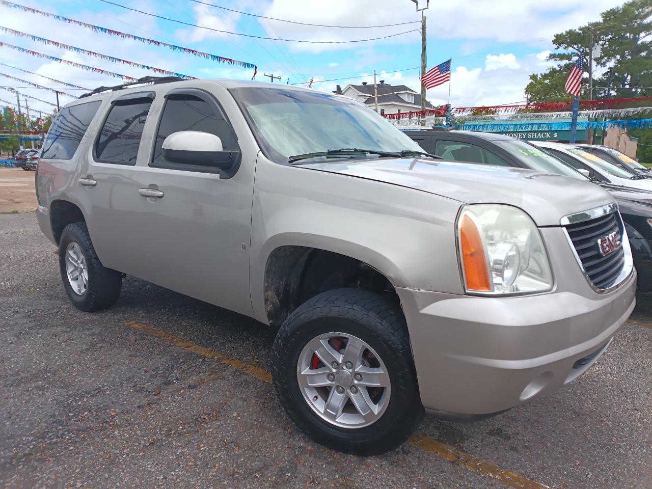 gmc yukon 2007 1GKFC13C17J239529 image gmc yukon 2007 1GKFC13C17J239529 image