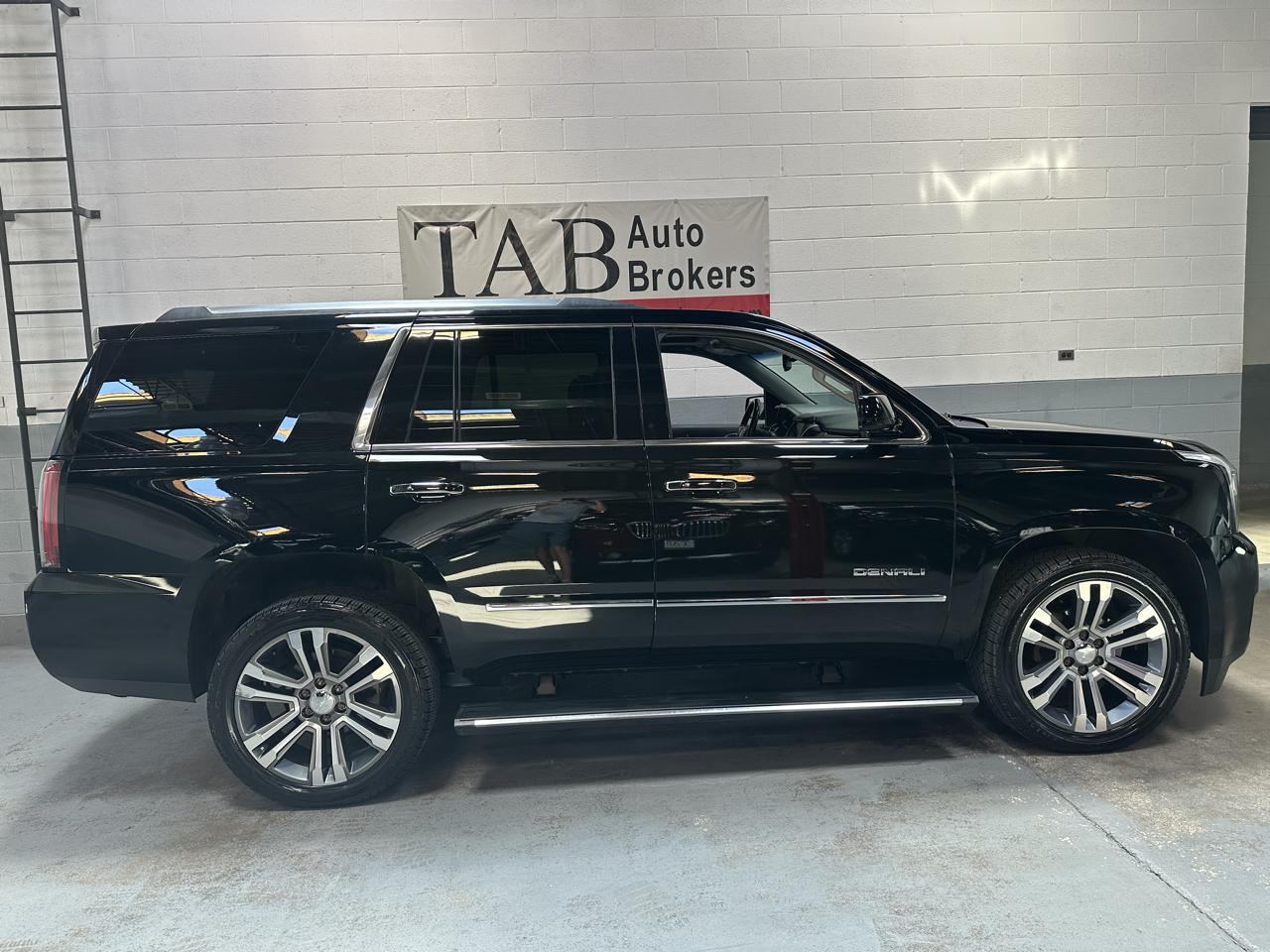 gmc yukon 2019 1GKS2CKJ1KR396288 image gmc yukon 2019 1GKS2CKJ1KR396288 image