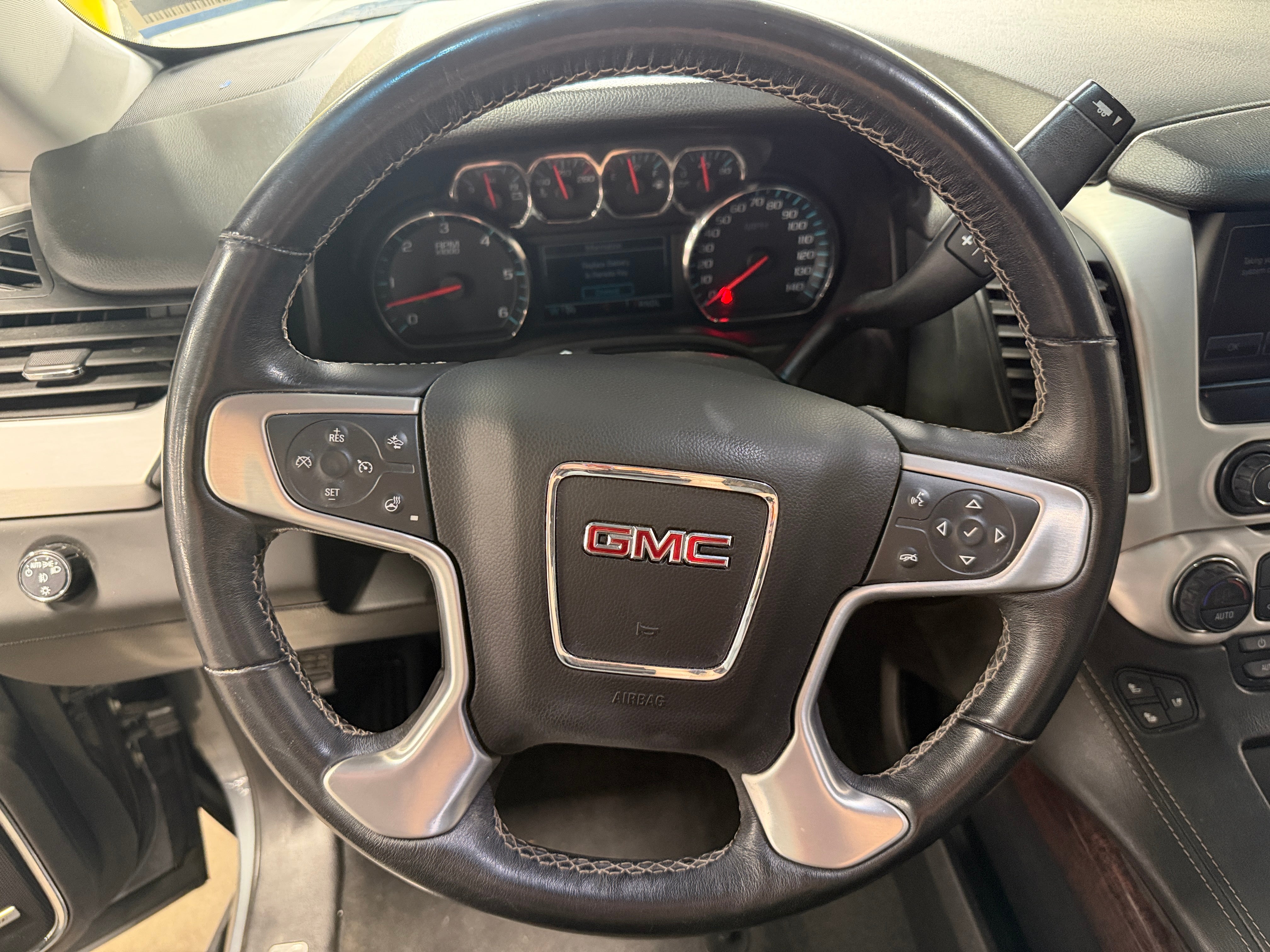 gmc yukon 2019 1GKS1BKC9KR218093 image gmc yukon 2019 1GKS1BKC9KR218093 image