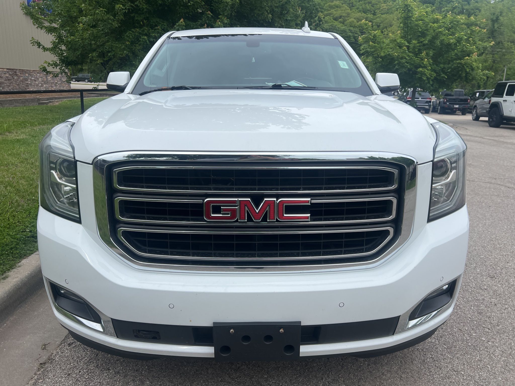 gmc yukon 2019 1GKS2AKC8KR254090 image gmc yukon 2019 1GKS2AKC8KR254090 image