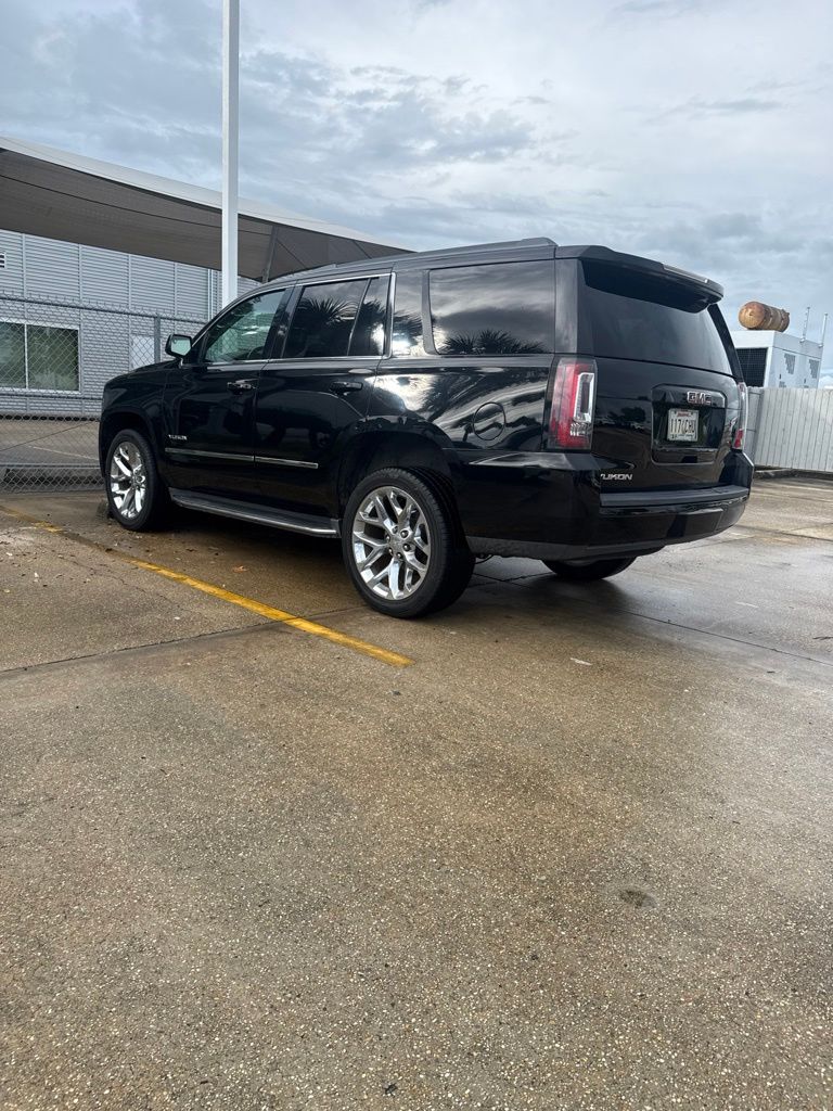 gmc yukon 2018 1GKS1AKC4JR395112 image gmc yukon 2018 1GKS1AKC4JR395112 image