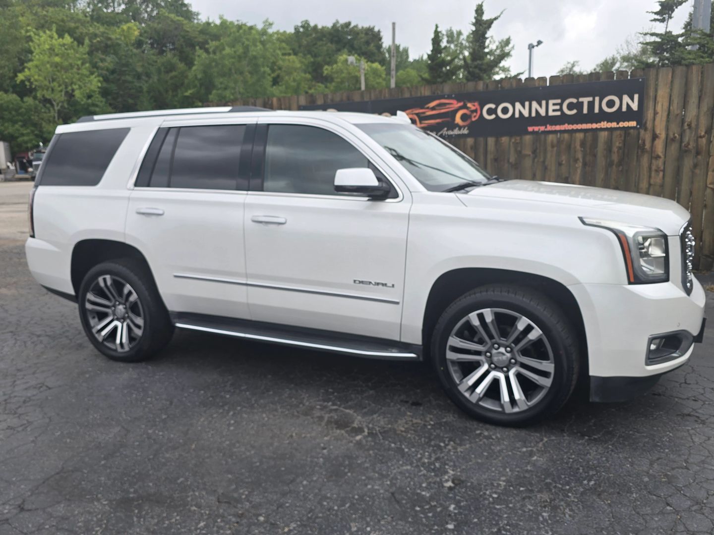 gmc yukon 2018 1GKS2CKJ3JR130012 image gmc yukon 2018 1GKS2CKJ3JR130012 image