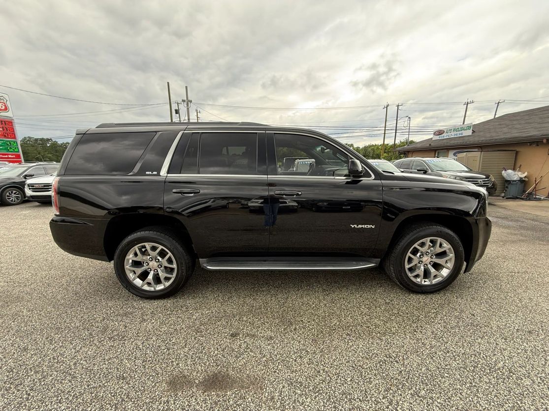gmc yukon 2017 1GKS2AKC1HR113077 image gmc yukon 2017 1GKS2AKC1HR113077 image