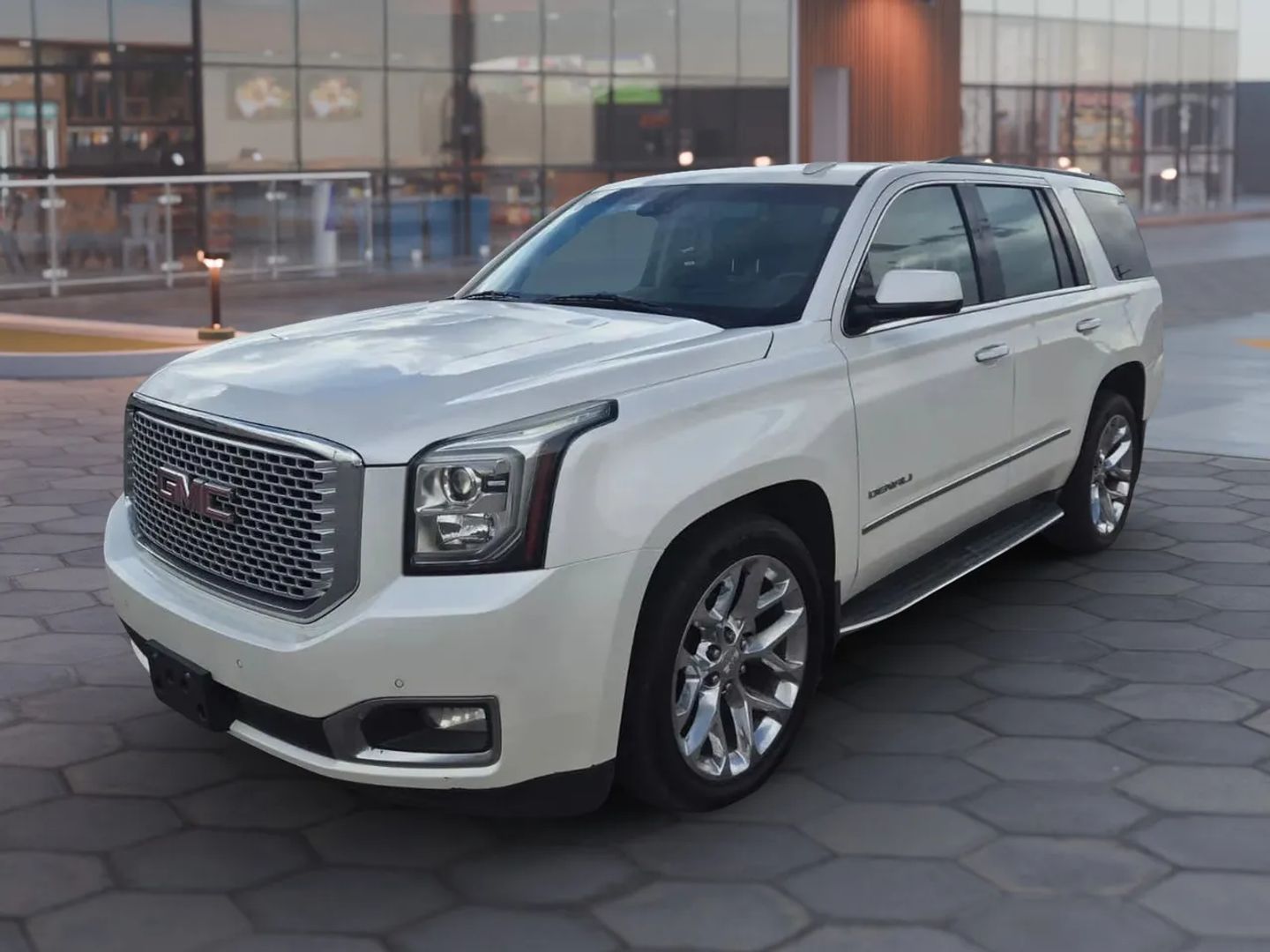 gmc yukon 2017 1GKS2CKJ7HR236585 image gmc yukon 2017 1GKS2CKJ7HR236585 image