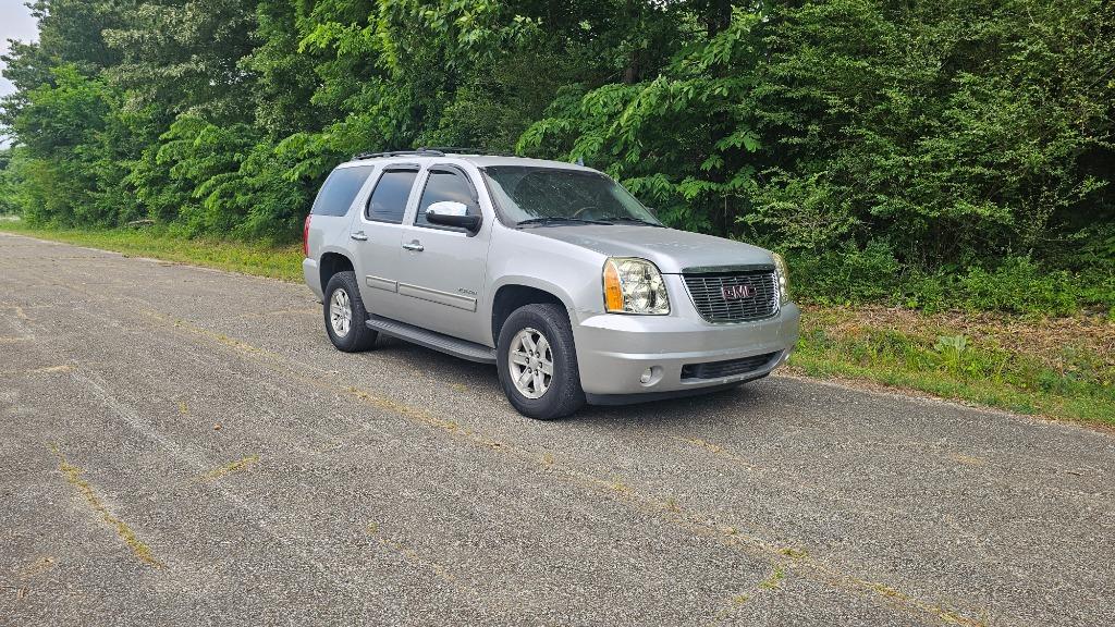 gmc yukon 2012 1GKS1CE03CR168624 image gmc yukon 2012 1GKS1CE03CR168624 image