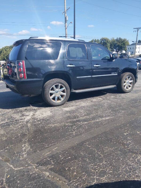 gmc yukon 2011 1GKS2EEF4BR239504 image gmc yukon 2011 1GKS2EEF4BR239504 image
