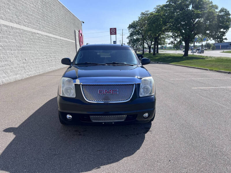 gmc yukon 2011 1GKS2EEF5BR252536 image gmc yukon 2011 1GKS2EEF5BR252536 image