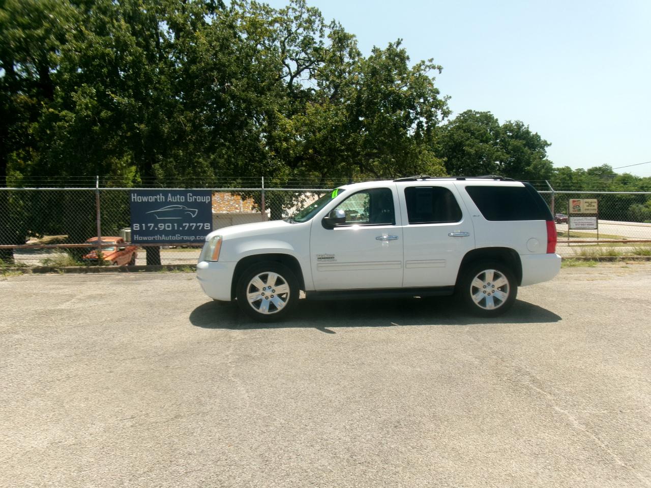 gmc yukon 2011 1GKS1CE0XBR393640 image gmc yukon 2011 1GKS1CE0XBR393640 image