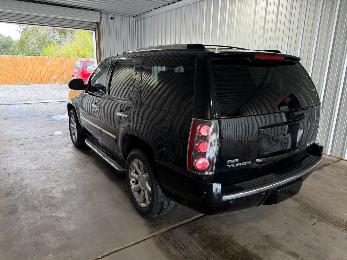 gmc yukon 2011 1GKS1EEF3BR382754 image gmc yukon 2011 1GKS1EEF3BR382754 image