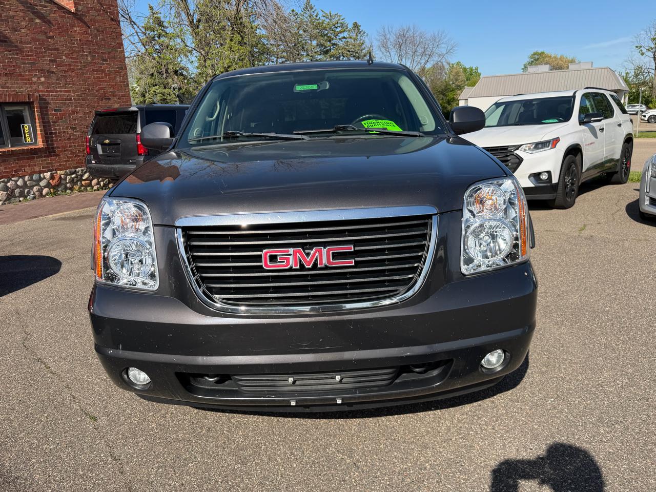 gmc yukon 2011 1GKS2AE07BR298843 image gmc yukon 2011 1GKS2AE07BR298843 image
