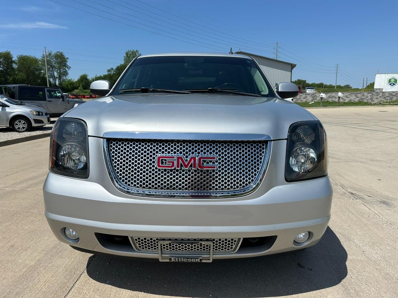 gmc yukon 2011 1GKS2EEF3BR311955 image gmc yukon 2011 1GKS2EEF3BR311955 image