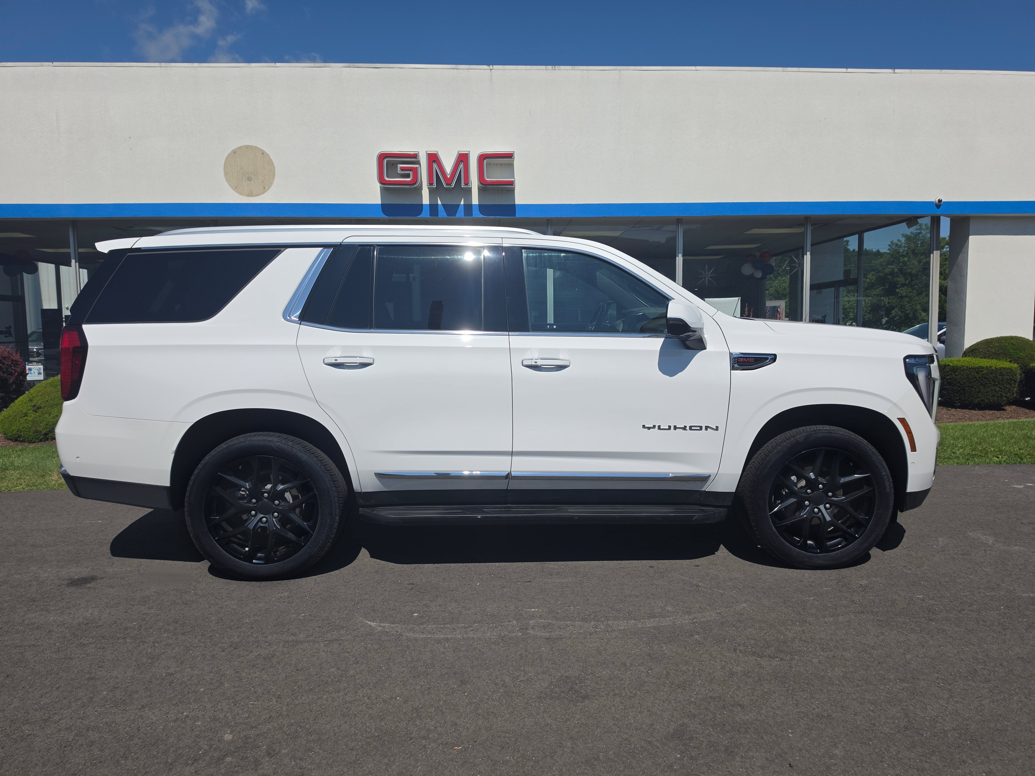 gmc yukon 2025 1GKS2BRD8SR132656 image gmc yukon 2025 1GKS2BRD8SR132656 image