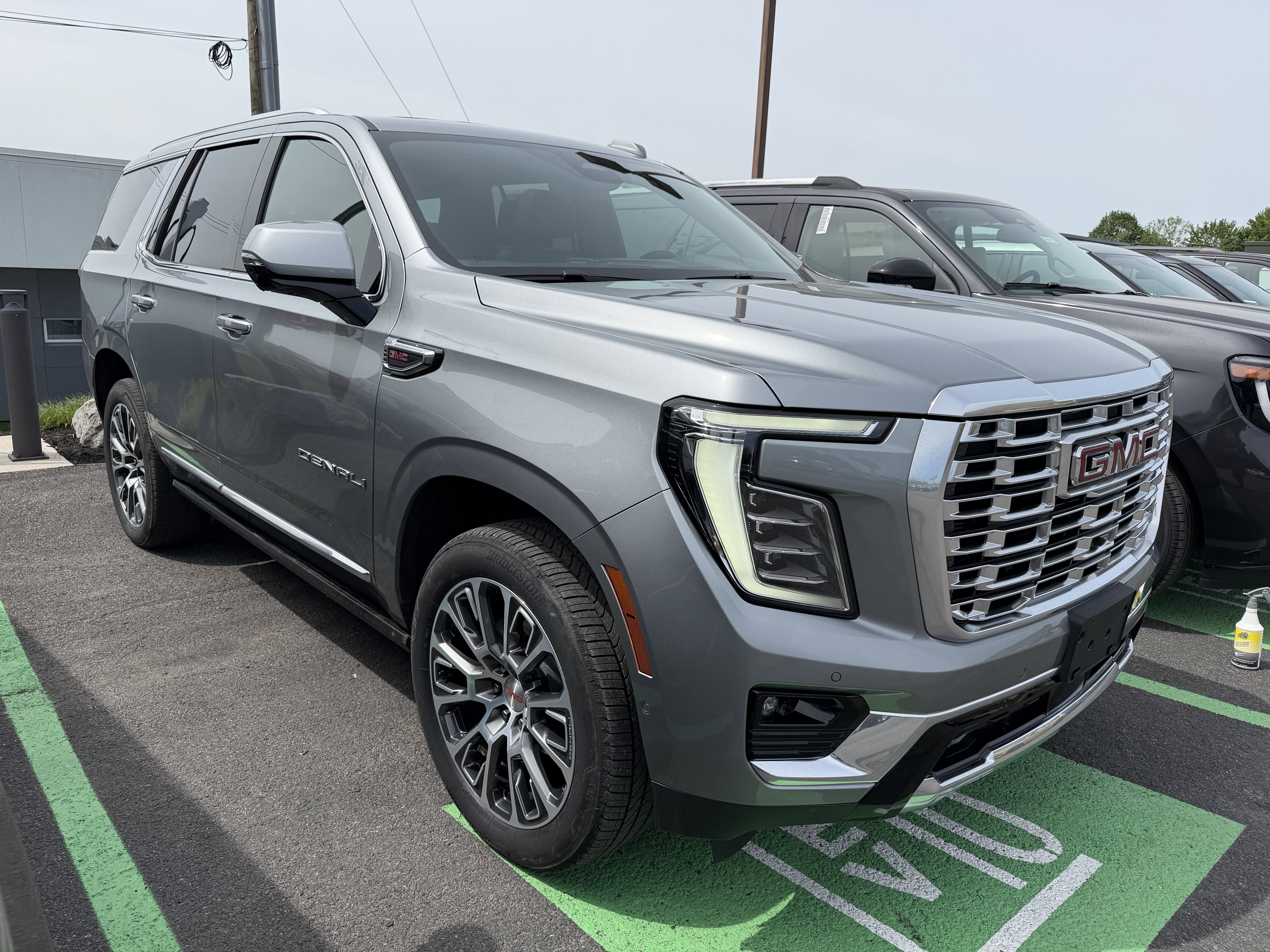 gmc yukon 2025 1GKS2DRL2SR406677 image gmc yukon 2025 1GKS2DRL2SR406677 image