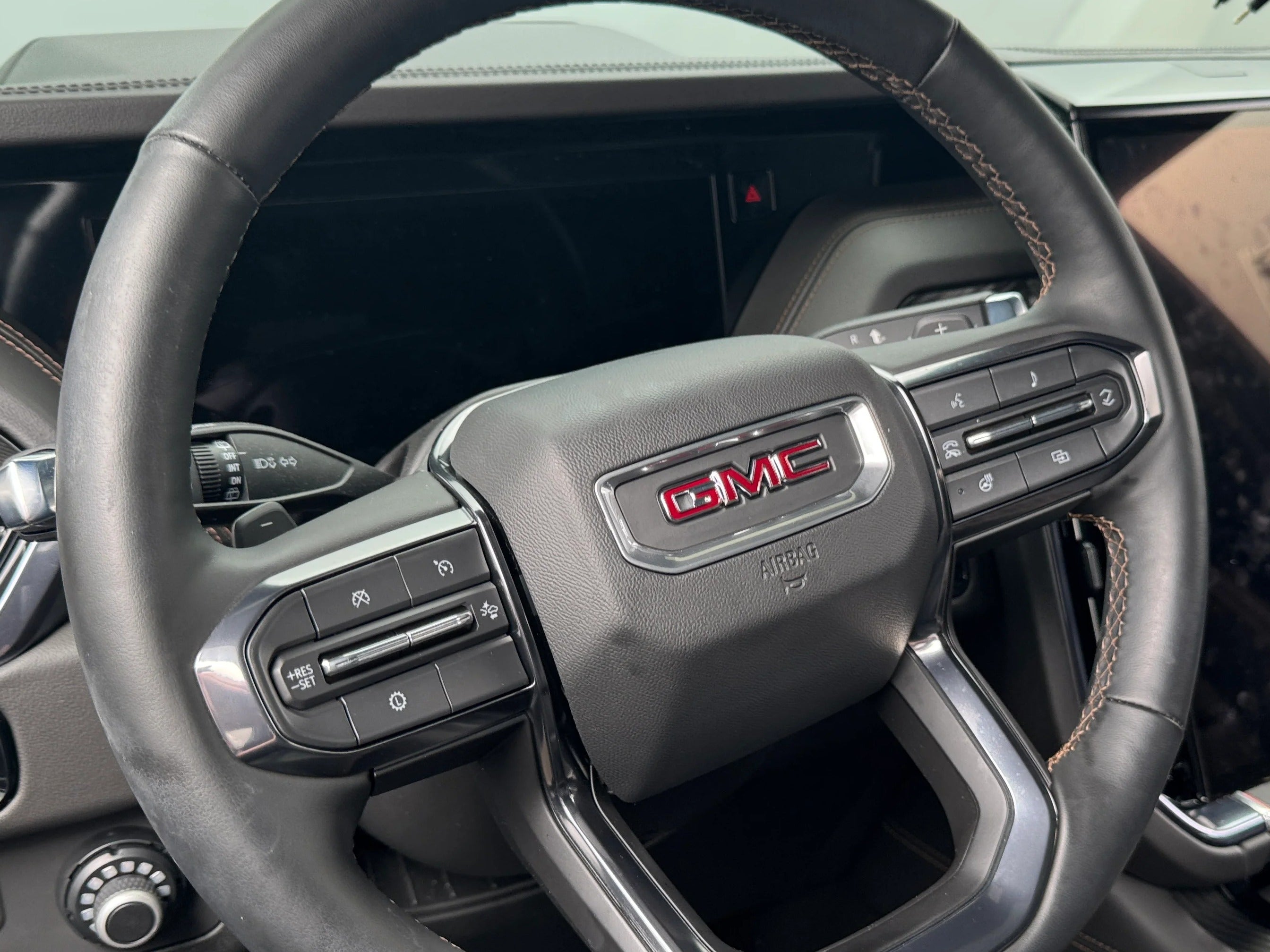 gmc yukon 2025 1GKS2CRD0SR339774 image gmc yukon 2025 1GKS2CRD0SR339774 image