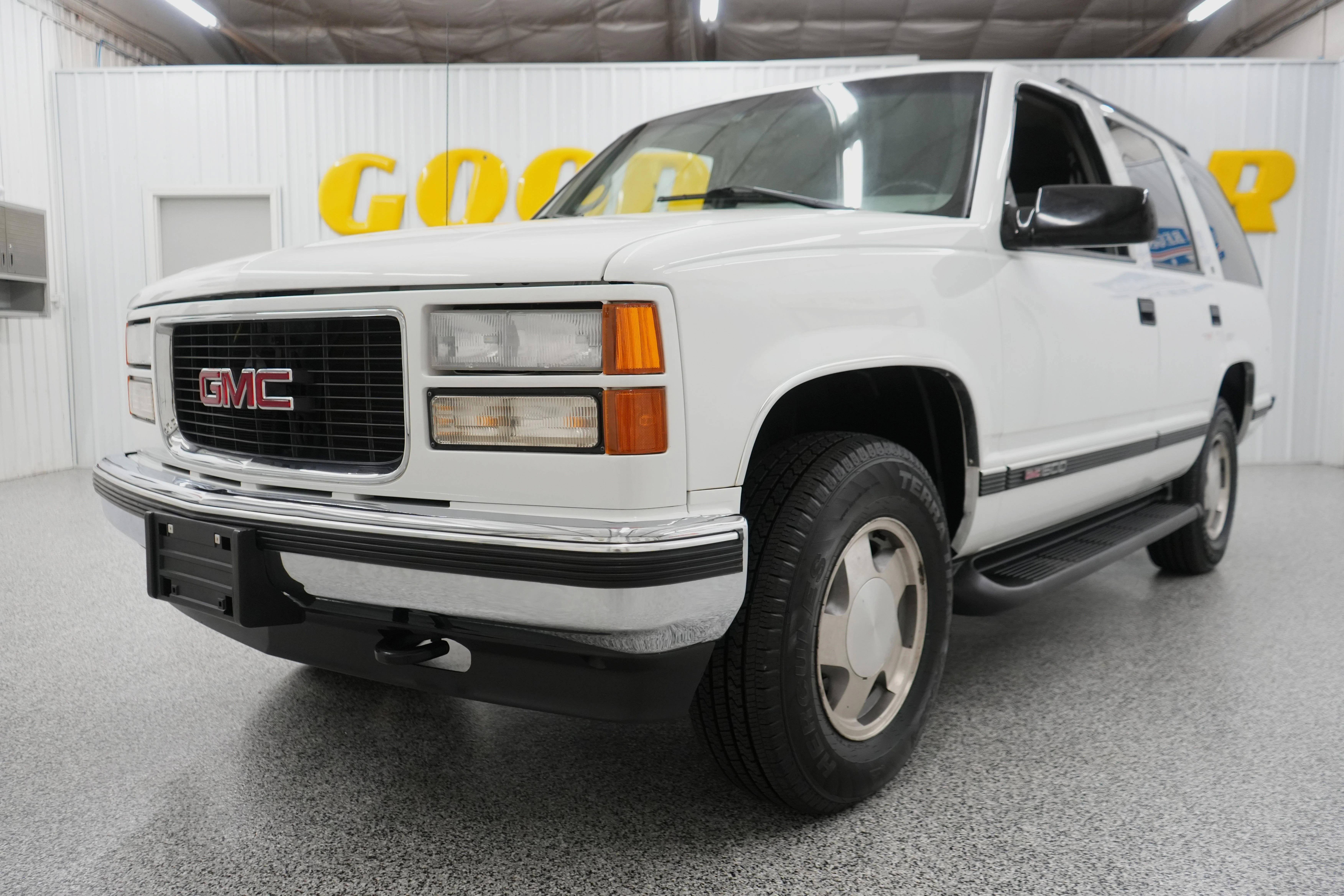 gmc yukon 1999 1GKEK13R9XJ719188 image gmc yukon 1999 1GKEK13R9XJ719188 image