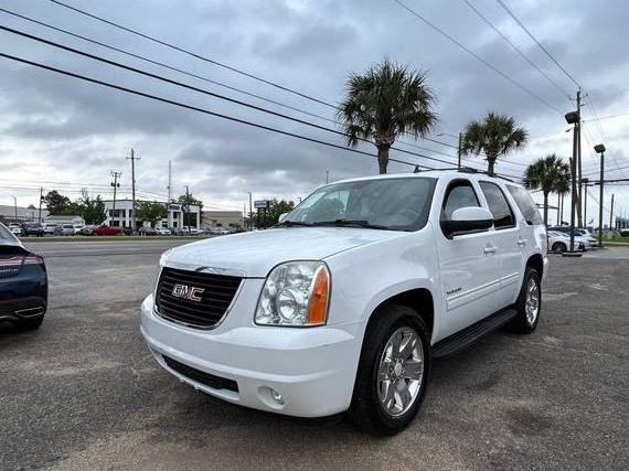GMC YUKON 2013 1GKS1CE07DR202579 image