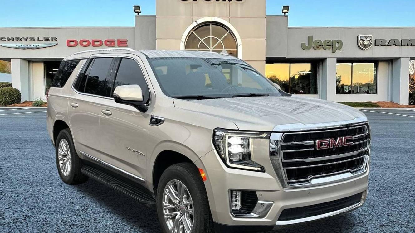 GMC YUKON 2022 1GKS1BKD0NR158573 image