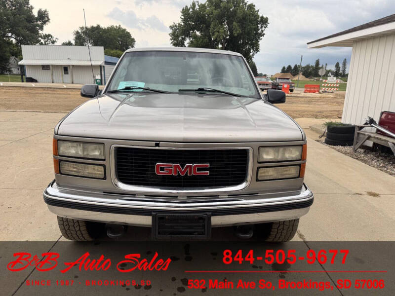 gmc suburban 1999 3GKGK26J8XG539139 image gmc suburban 1999 3GKGK26J8XG539139 image
