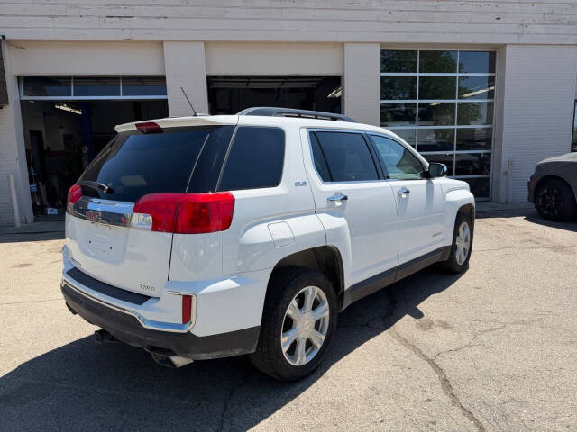 gmc terrain 2017 2GKFLTE33H6167482 image gmc terrain 2017 2GKFLTE33H6167482 image