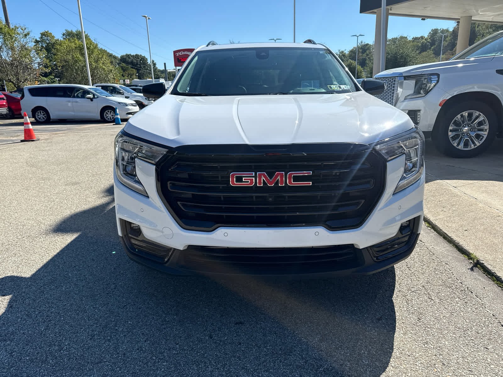 gmc terrain 2024 3GKALVEG0RL388902 image gmc terrain 2024 3GKALVEG0RL388902 image