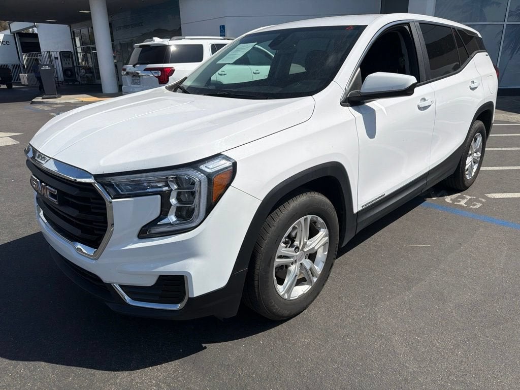 gmc terrain 2024 3GKALMEG4RL338059 image gmc terrain 2024 3GKALMEG4RL338059 image