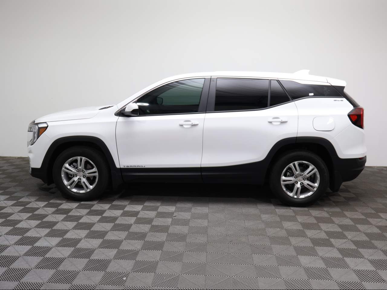 gmc terrain 2024 3GKALMEG6RL303894 image gmc terrain 2024 3GKALMEG6RL303894 image