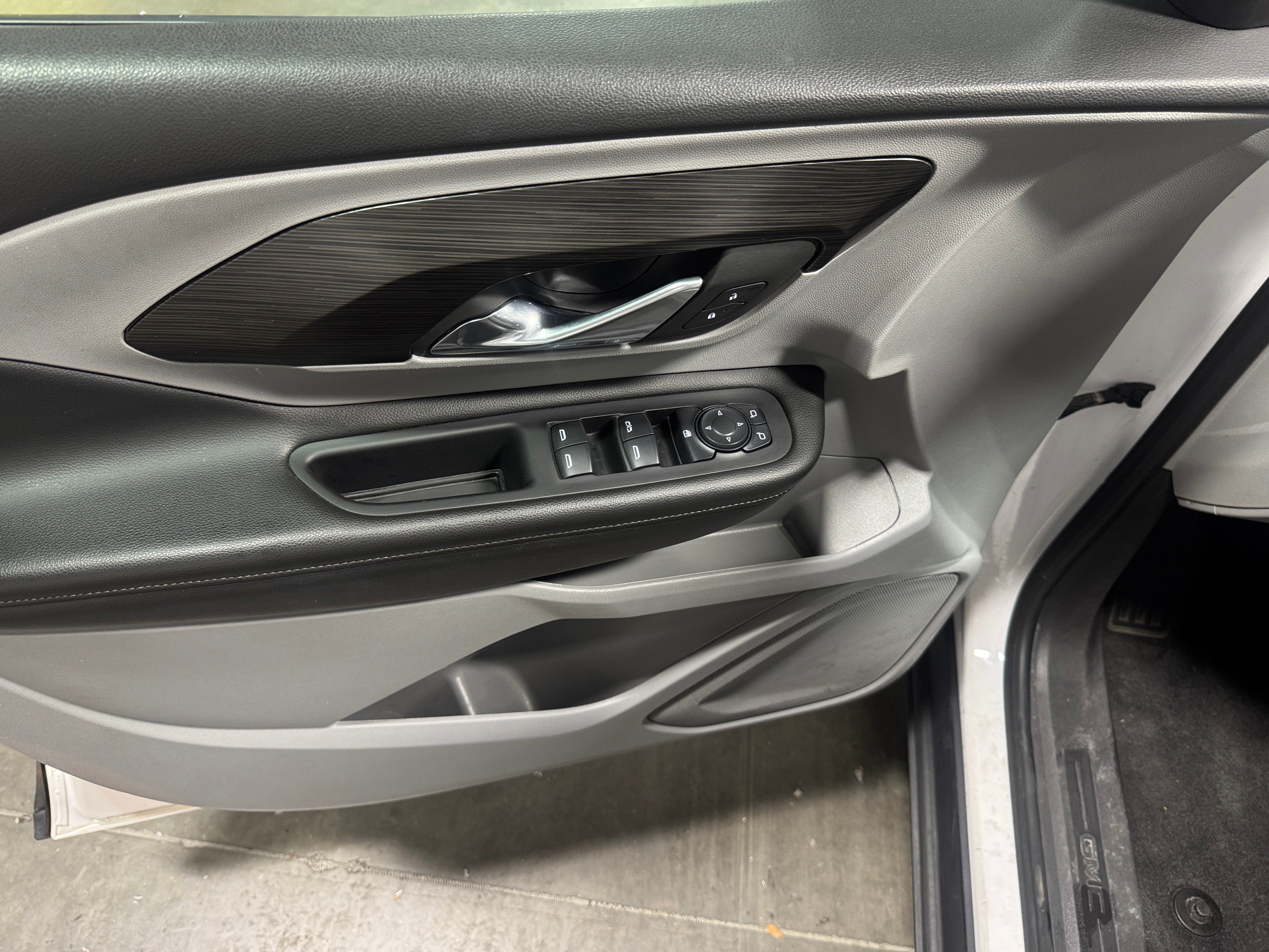 gmc terrain 2024 3GKALMEG4RL373913 image gmc terrain 2024 3GKALMEG4RL373913 image