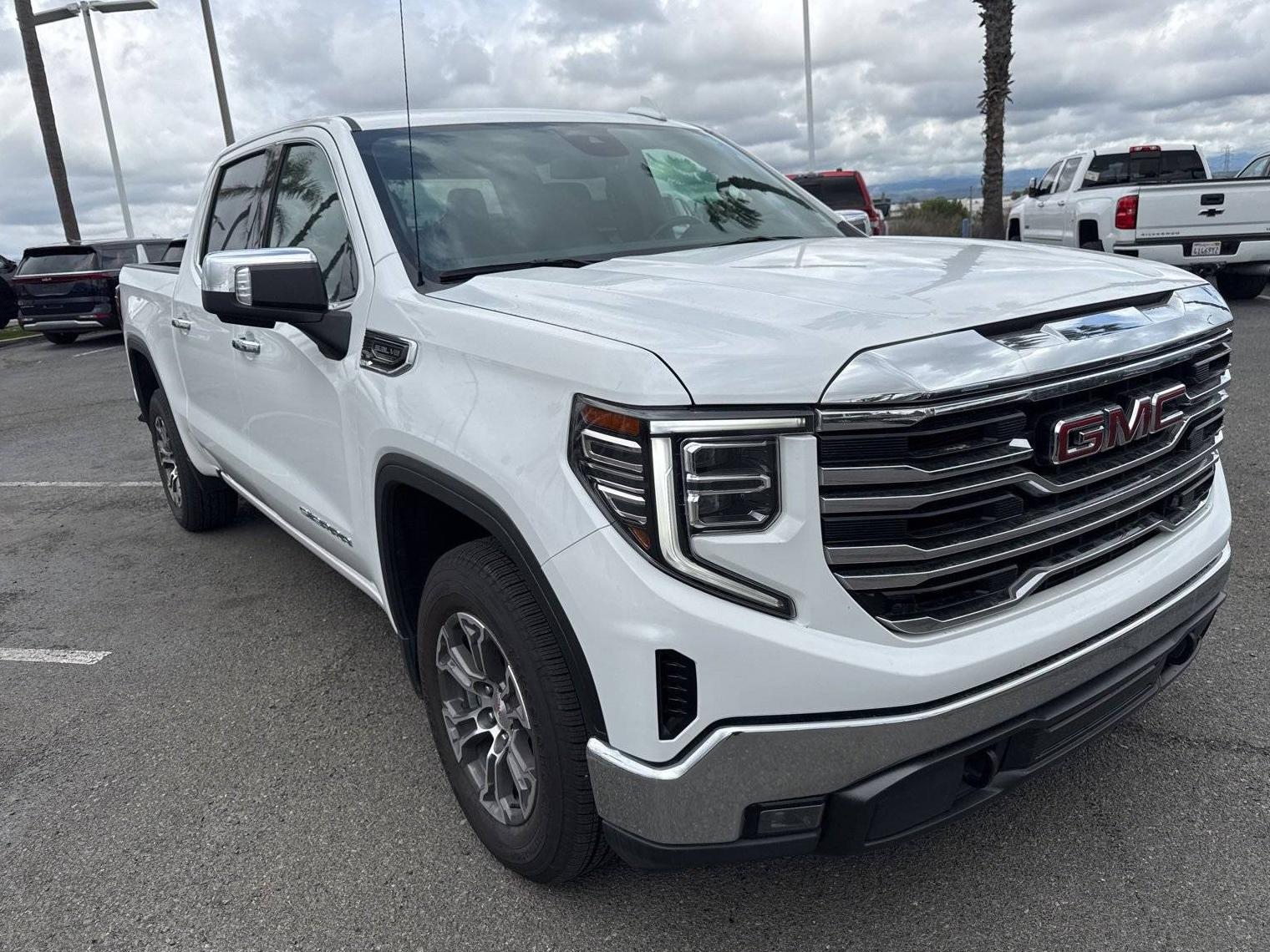 GMC SIERRA 2024 1GTPHDED5RZ185150 image GMC SIERRA 2024 1GTPHDED5RZ185150 image