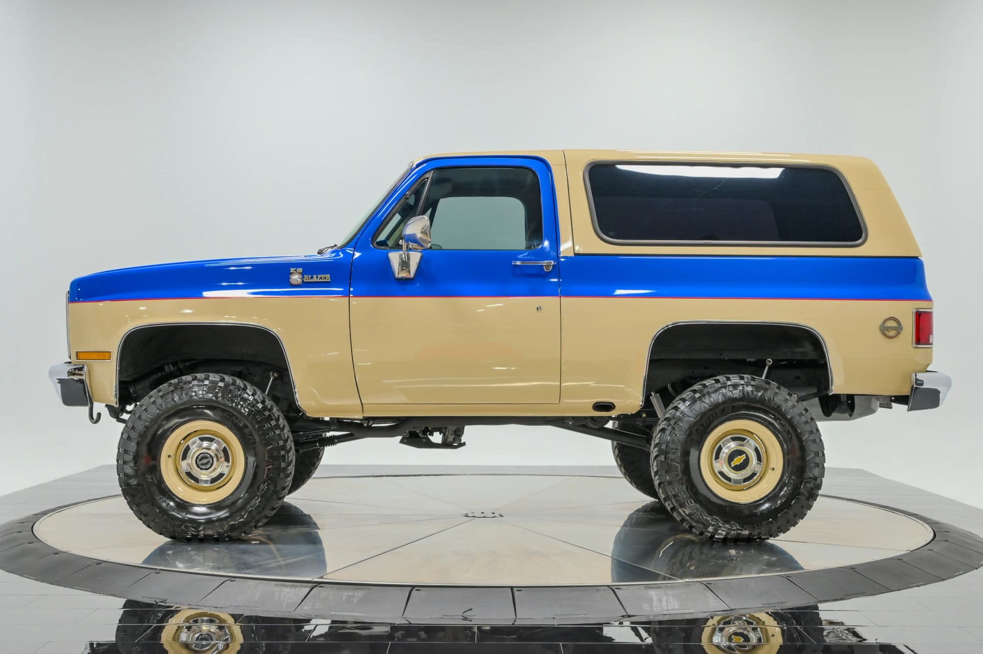 gmc jimmy 1987 1GKEV18KXHF500828 image gmc jimmy 1987 1GKEV18KXHF500828 image