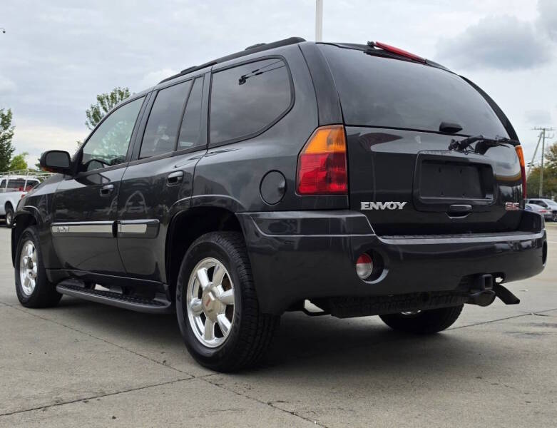 gmc envoy 2003 1GKDT13S532235731 image gmc envoy 2003 1GKDT13S532235731 image