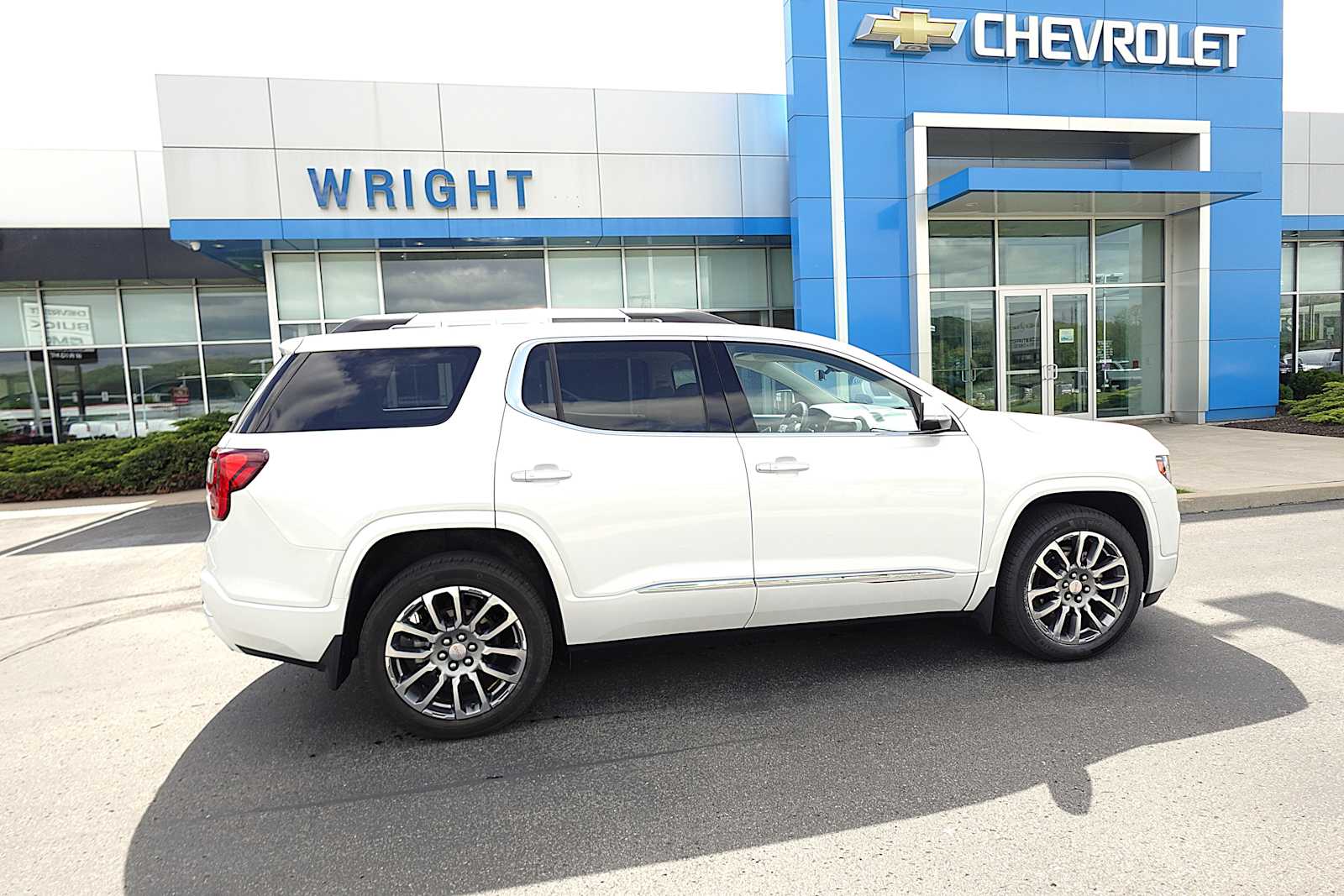 gmc acadia 2023 1GKKNXLS0PZ174841 image