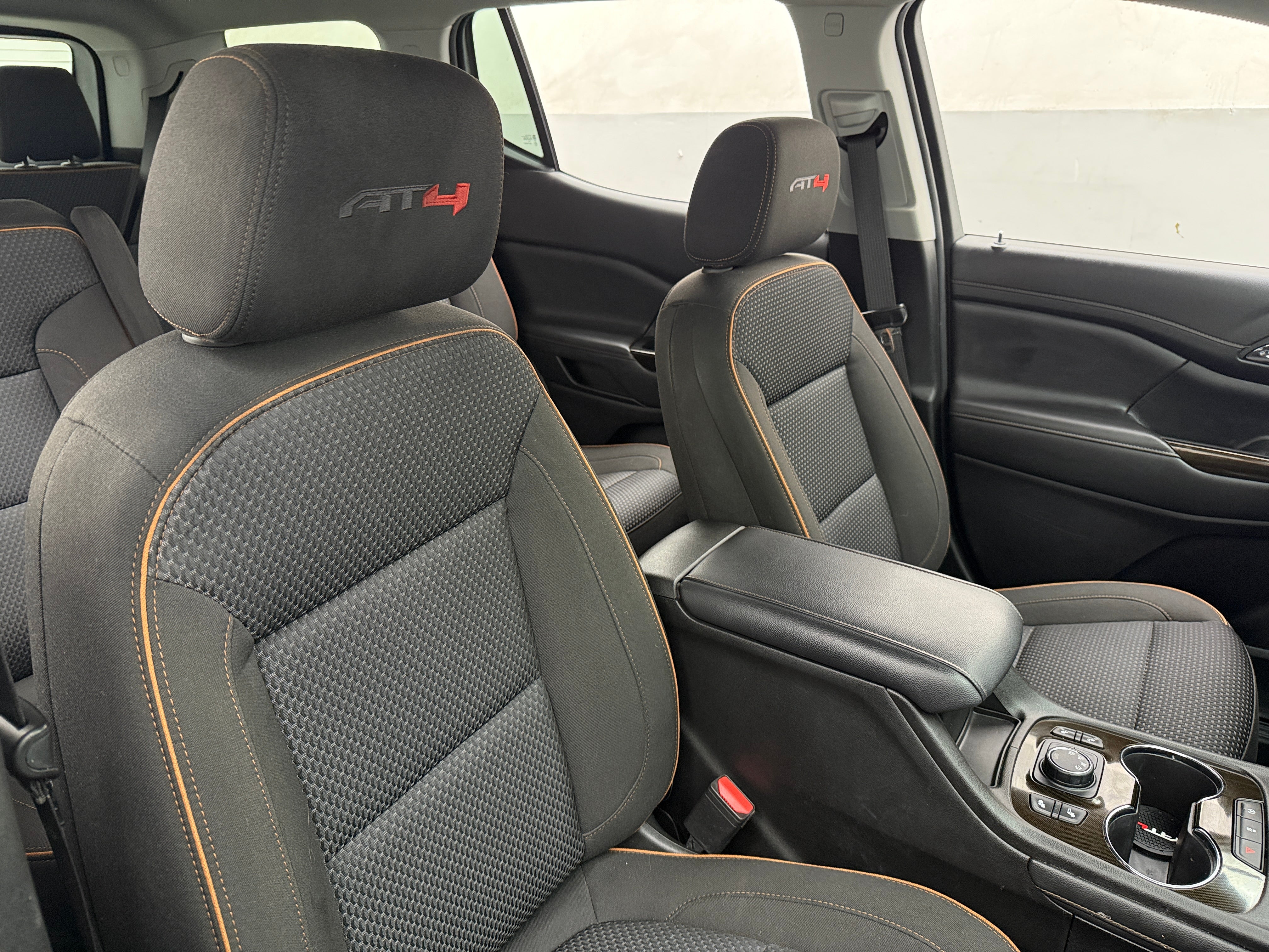 gmc acadia 2023 1GKKNLLS8PZ233336 image gmc acadia 2023 1GKKNLLS8PZ233336 image