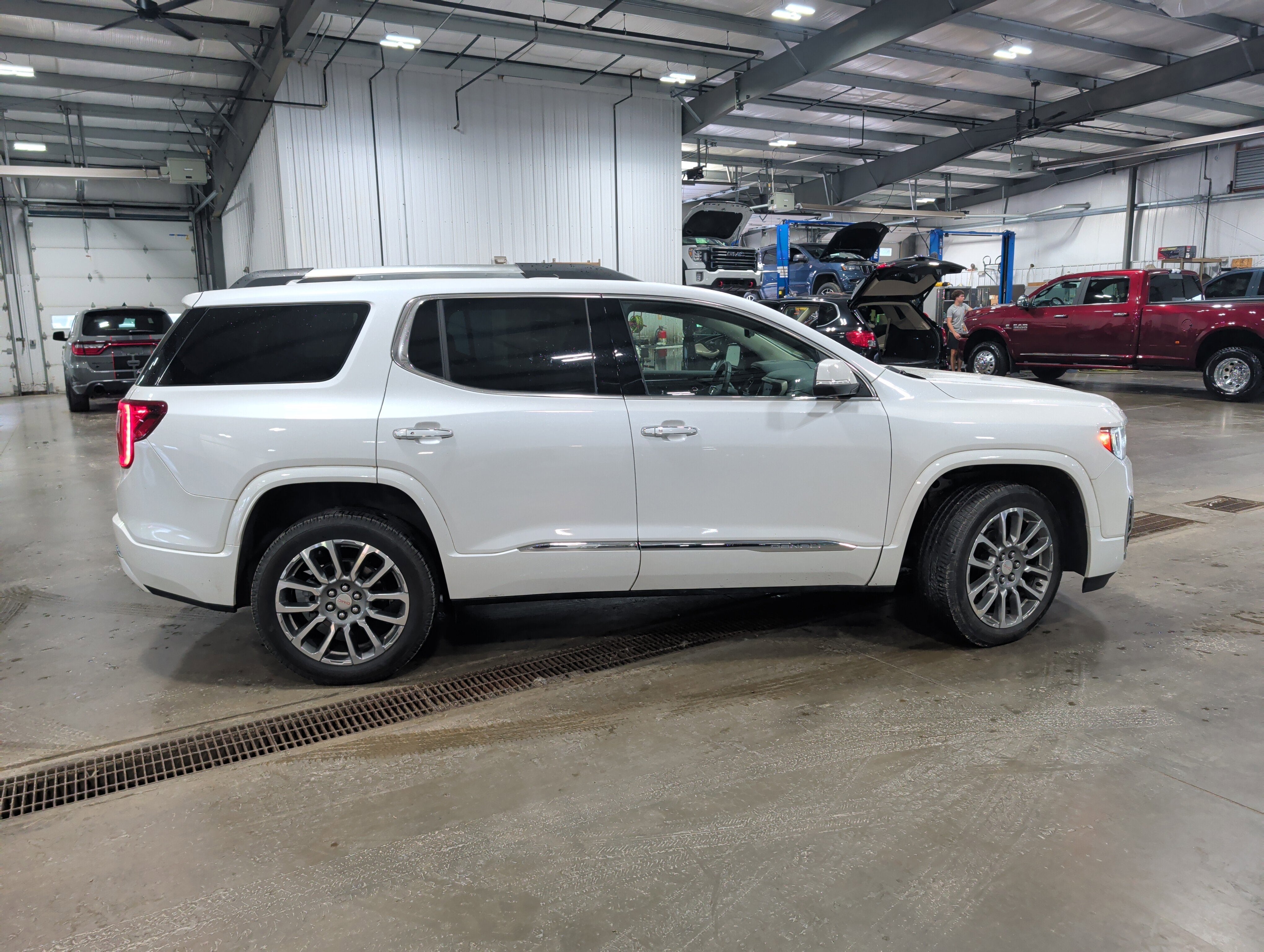 gmc acadia 2023 1GKKNXL46PZ177681 image gmc acadia 2023 1GKKNXL46PZ177681 image