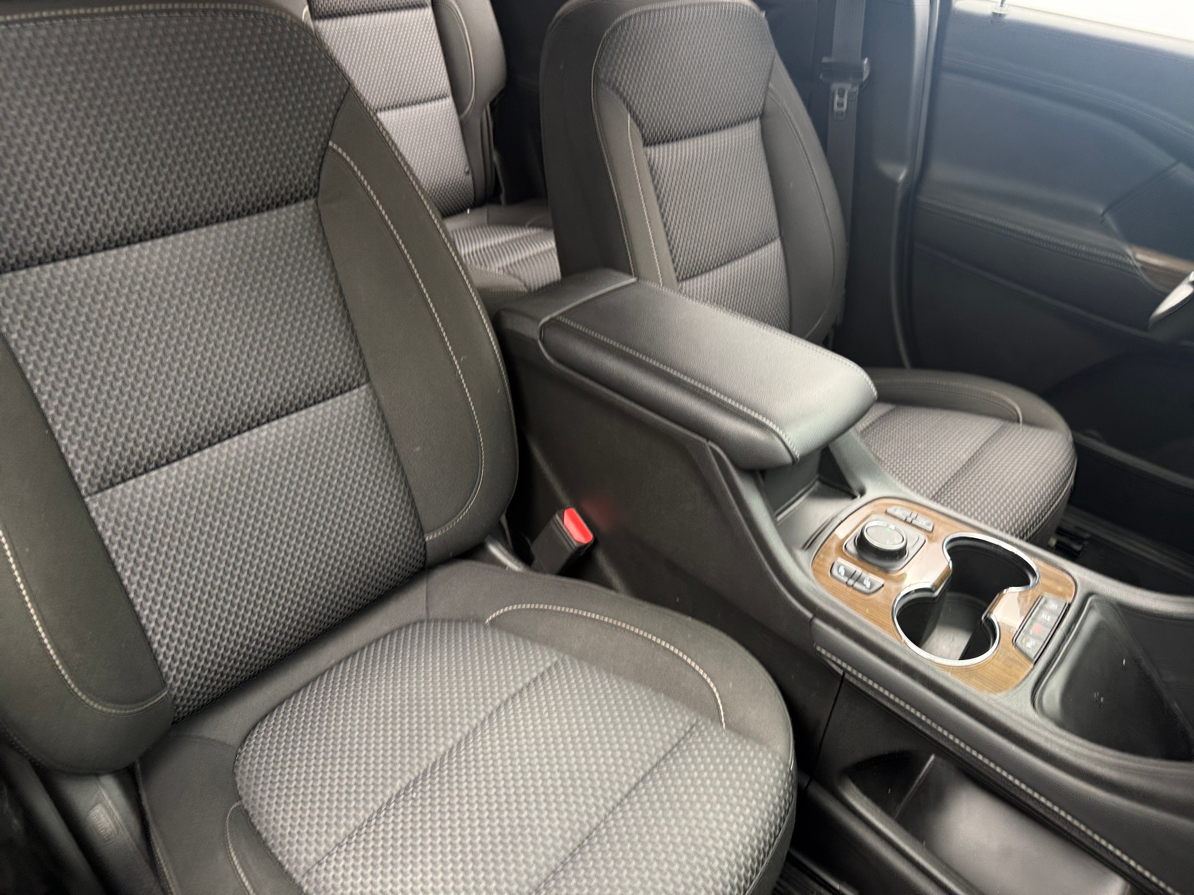 gmc acadia 2023 1GKKNRL46PZ203238 image gmc acadia 2023 1GKKNRL46PZ203238 image