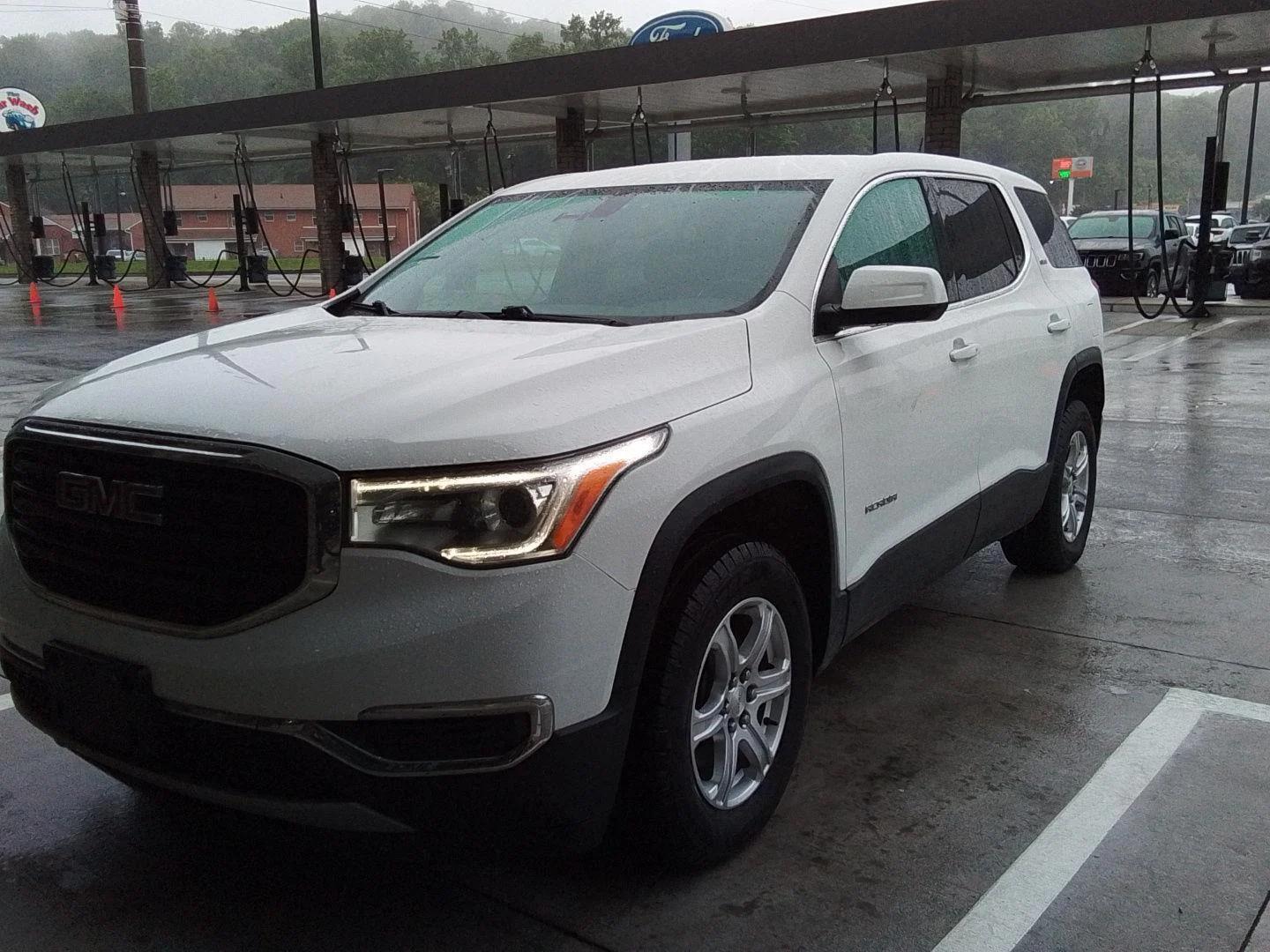 gmc acadia 2019 1GKKNRLA2KZ271423 image gmc acadia 2019 1GKKNRLA2KZ271423 image