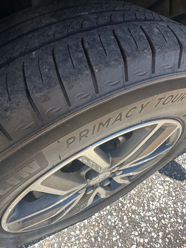 gmc acadia 2019 1GKKNLLS1KZ277591 image