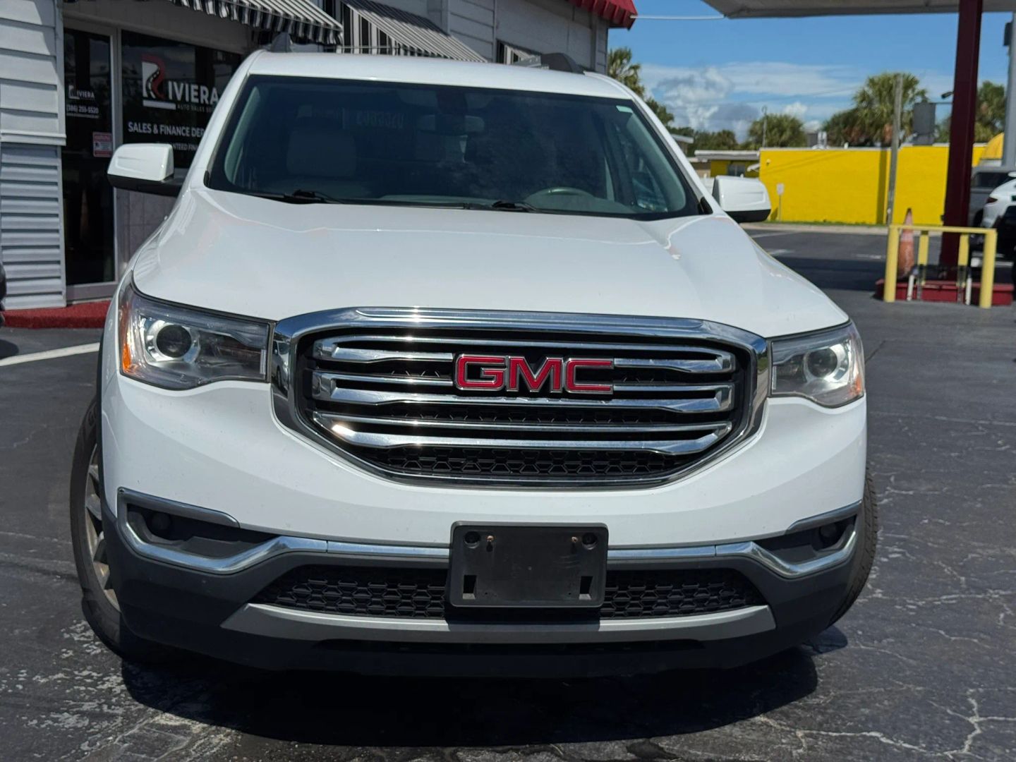 gmc acadia 2018 1GKKNLLS8JZ172075 image gmc acadia 2018 1GKKNLLS8JZ172075 image