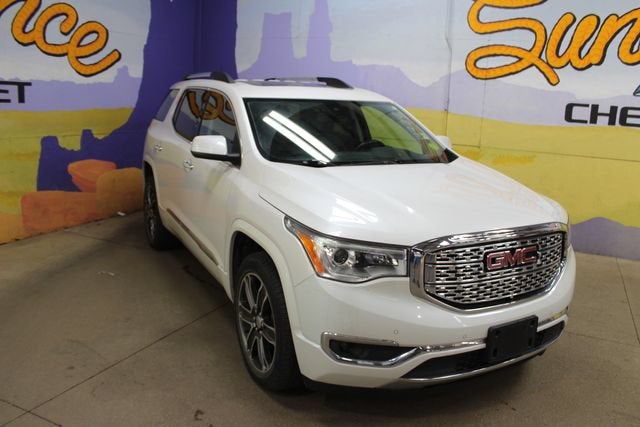 gmc acadia 2018 1GKKNXLS8JZ143764 image