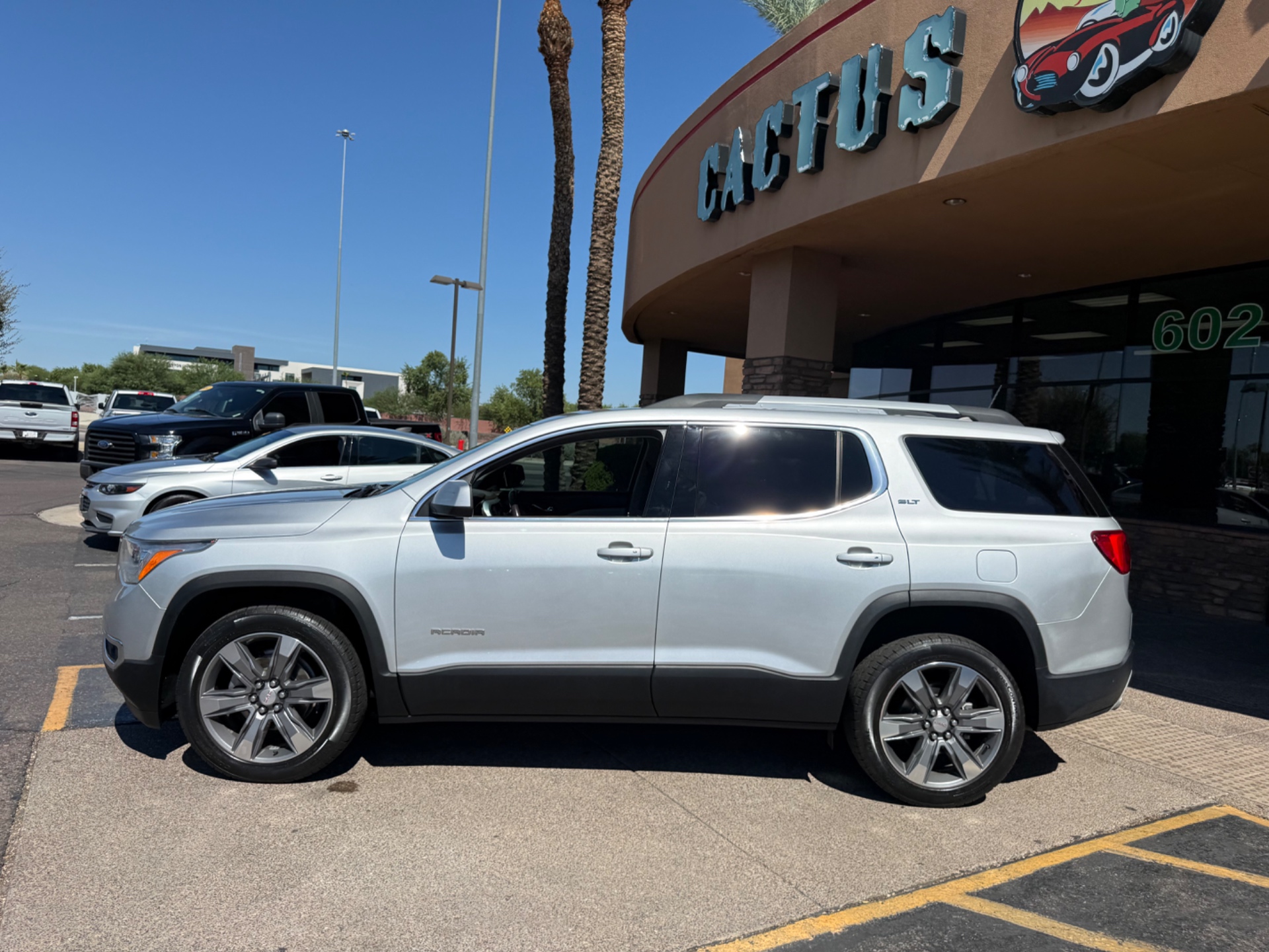gmc acadia 2018 1GKKNNLS8JZ229287 image gmc acadia 2018 1GKKNNLS8JZ229287 image